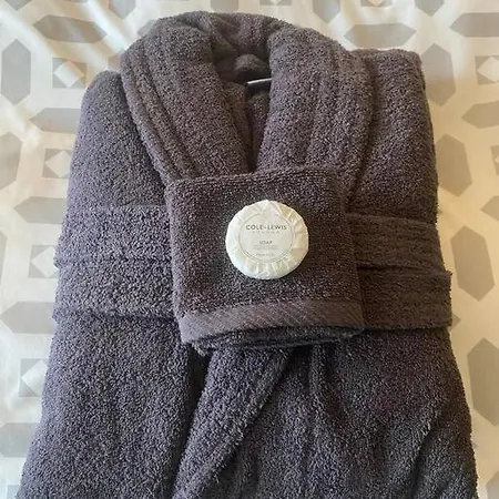 Serendipity ~ Romantic Hideaway In 公寓