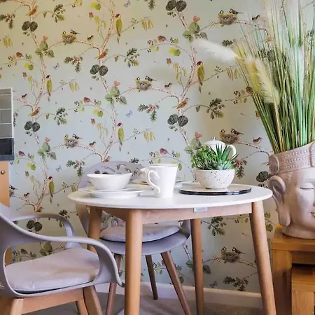 Serendipity ~ Romantic Hideaway In