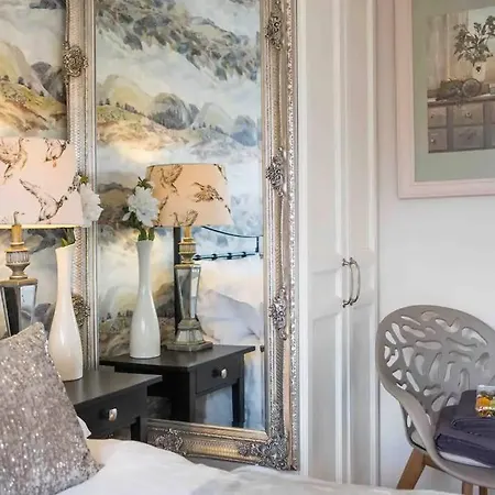 Serendipity ~ Romantic Hideaway In *