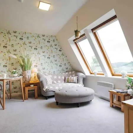 Serendipity ~ Romantic Hideaway In * Ambleside